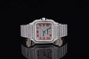 นาฬิกาหรูหราประดับเพชรโมอิสซาไนต์ VVS หน้าปัดสีแดงแบบโรมัน ขอบสีดำ ตัวเรือนทรงเหลี่ยม สายสตีล สำหรับผู้ชาย - Product Image 6