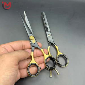 Ciseaux professionnels pour la coupe des cheveux, acier inoxydable à haute teneur en carbone, lame tranchante, 28 dents, pour droitiers, manche long, usage en salon - Product Image 1