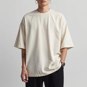 T-shirt Oversize en Coton Peigné 100% (220-240 GSM) à Épaules Tombantes, Coupe Boxy, Grammage Lourd, Style Streetwear, avec Personnalisation OEM ODM - Product Image 4