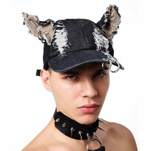 Gorra de Béisbol Unisex Negra Desgastada con Orejas de Gato y Anillos Metálicos, Estilo Punk, 6 Paneles, Ajustable - Product Image 3