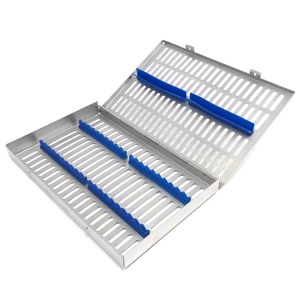 Bandeja de esterilización de acero inoxidable de alta calidad para 20 piezas de instrumentos quirúrgicos dentales Mahfooz manuales con maquinaria - Product Image 1