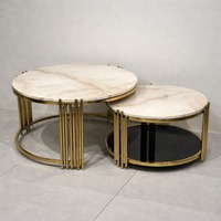 Table basse/de salon de luxe personnalisée en marbre et métal, design géométrique contemporain, durable, nouvelle vision, décoration de salon sur mesure