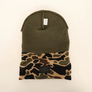 Gorros de Invierno Personalizados al por Mayor de Alta Calidad, Unisex, de Acrílico, con Diseño de Calavera, Etiqueta Tejida, Gorras de Punto, Gorro de Esquí, Bordado - Product Image 4