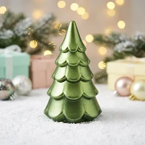 Décoration de Noël moderne en résine polymère, mini sapin de pin vert pour table, sans éclairage, collection artisanale, écologique - Product Image 3