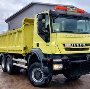 Producto TOP USADO, Camión Volquete Diésel I-veco Trakker 450 Rígido 8X4 Manual 450Hp, Perfecto Estado, Listo para Usar - Product Image 1