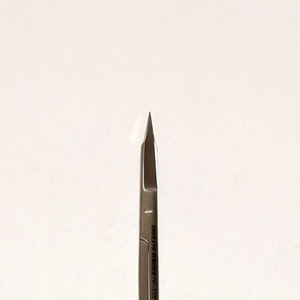 Tijeras Rectas Profesionales Goldman-Fox de 130 mm con Borde de Sierra Curvo de Acero Inoxidable, Goldman-Fox CVD 13CM - Product Image 5