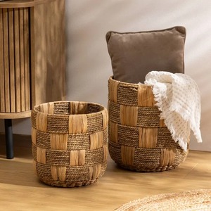 Juego de 2 cestas de almacenamiento hechas a mano con patrón cuadrado entrelazado de junco marino y jacinto de agua, ecológicas, fabricadas en Vietnam, venta al por mayor. - Product Image 3