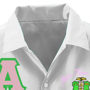 Veste chemise décontractée blanche à manches longues boutonnée pour femme, brodée avec des lettres grecques et des lignes croisées - Product Image 5
