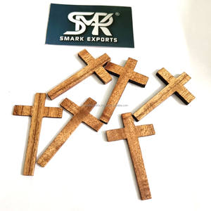 Pendentif croix en bois d'acacia peint à la main, thème ange, bijoux religieux de Pâques, breloques rustiques légères pour la fabrication artisanale DIY - Product Image 5