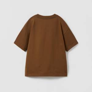 เสื้อยืดเด็กชายแขนเร็กแลน พิมพ์ลาย สวมใส่สบาย ระบายอากาศได้ดี ทรงโอเวอร์ไซส์ สไตล์ลำลอง สตรีทแวร์ ไหล่ตก - Product Image 6