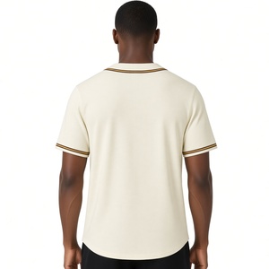 Camiseta de Béisbol Iota Phi Theta Color Crema Marrón para Hombre, Manga Corta, Cierre de Botones, Escudo con Letras Griegas, Fraternidad, Hermandad, Deportiva - Product Image 2