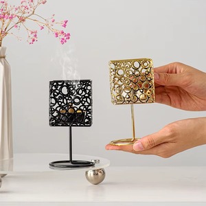 Quemador de incienso de metal con diseño de malla, soporte decorativo para aromaterapia, color dorado y negro, uso durante todas las estaciones - Product Image 6