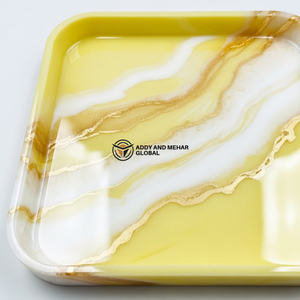 Bandeja Cuadrada Moderna de Resina con Efecto Mármol Amarillo – Bandeja Decorativa Brillante Hecha a Mano con Detalle de Vetas Doradas |   Mesa de Centro y Tocador - Product Image 2