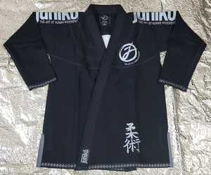 ชุดกิโมโน BJJ ยี่ห้อ Shoyorol คุณภาพสูง ผลิตจากผ้าฝ้าย 100% รุ่น V2 # 60 ชุดยิวยิตสูบราซิลเลี่ยนสีขาว 440 กรัม ระบายอากาศได้ดี ทรงหลวม - Product Image 2