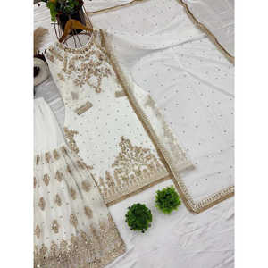 Hermoso conjunto de Parte superior inferior y Dupatta para mujer con trabajo de secuencia de bordado pesado - Product Image 4