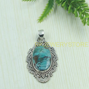 Colgante de Plata con Gema de Crisocola Natural, Hecho a Mano, Estilo Vintage, Forma Ovalada, Joyería Destacada, Regalo para Mujer - Product Image 4