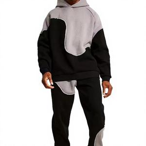 Ensemble de survêtement décontracté oversize pour homme, avec logo personnalisé, nouveau style 2026, tenue de sport tendance, veste et pantalon légers pour l'entraînement - Product Image 1
