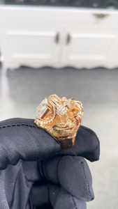 Anillo de Lujo con Forma de León, Joyería Hip Hop, Anillo de León de Oro y Plata con Diamantes de Laboratorio, Pieza de Fantasía - Product Image 2