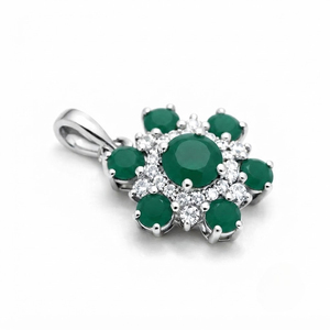 Rhaya Jewels – pendentif fleur en onyx vert 100% naturel pour femme, pierres plaquées rhodium, argent sterling, breloques fines minimalistes - Product Image 2