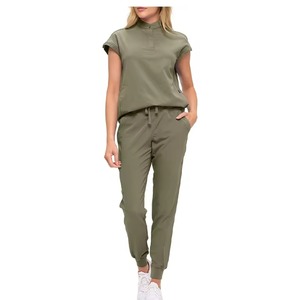 Conjunto de uniforme médico verde oliva para mujer: blusa de manga corta y pantalón, tela de algodón y poliéster tejida, detección de agujas - Product Image 1