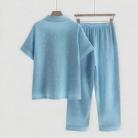 Conjunto de Pijama de Lujo de 3 Piezas de Satén con Estampado Frontal Tejido Personalizado para Primavera, Verano y Otoño, de Tiro Medio y Manga Corta, Venta al por Mayor