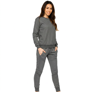 Ensemble de survêtement gris uni pour femme, sweat-shirt à col rond à manches longues avec poches latérales, pantalon de jogging à taille élastique, vêtements décontractés - Product Image 3