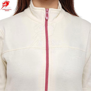 Ensemble de course pour femme en tissu décontracté, respirant et extensible, idéal pour l'entraînement par temps froid, faible MOQ - Product Image 6