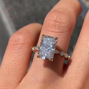 Anillo de compromiso de moissanita con corte radiante alargado, plata de ley 925, halo oculto, pavé, anillo de aniversario, joyería de boda - Product Image 5