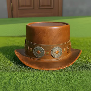 Diseña tu propio sombrero de cuero marrón hecho a mano, unisex, estilo Steampunk, tipo vaquero, con conchos plateados. - Product Image 4