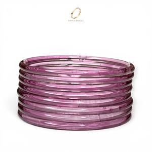 Elegante y Popular Juego de Brazaletes de Cristal Kashmiri con Corte Esmeralda en Color Morado Claro, Joyería India Moderna para Uso Diario y Fiestas - Product Image 3