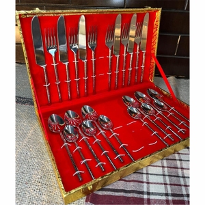 Luxury Stainless Steel Cutlery <b>Set</b> 24pcs Hammered Silver Flatware <b>Set</b> Food Grade <b>Spoon</b> <b>Fork</b> <b>Knife</b> Tableware Cutlery <b>Set</b> With Box - Product Image 1