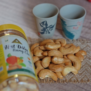 Noix de cajou grillées bio premium W180 Dong Phu Vietnam 220g en pot rond, saveur unique beurrée et salée, approvisionnement direct usine, vente en gros - Product Image 5