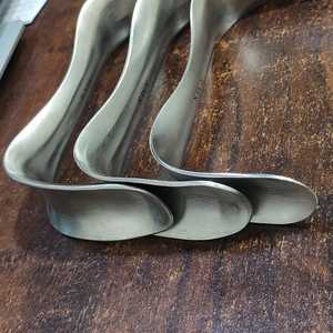 Ensemble d'instruments chirurgicaux Rudraksh Medisystem Retractors en acier inoxydable, manuel, 3 pièces, certifié CE Classe I pour l'obstétrique/gynécologie - Product Image 2