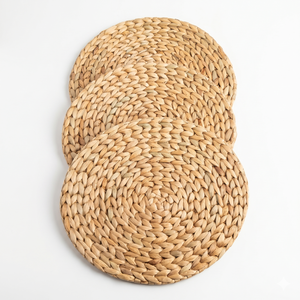 Manteles individuales redondos de jacinto de agua natural, resistentes al calor, ecológicos, para decoración del hogar, restaurantes y bodas. - Product Image 1