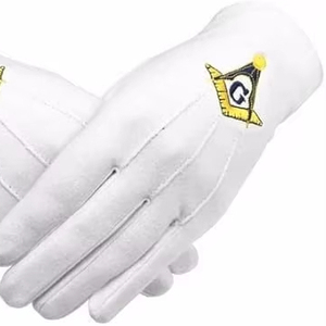 Guantes Masónicos Amarillos con Compás Cuadrado y Bordado a Máquina Tipo G. Tipo de tela: Cuero. Instrucciones de cuidado: No blanquear. - Product Image 1