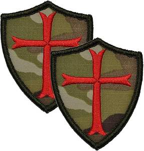2 Parches Bordados de Cruz de Caballeros Templarios con Gancho y Bucle (Camuflaje) - Product Image 1