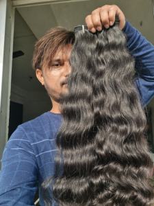 Extensiones de cabello ondulado indio de alta demanda, cabello ondulado oscilante de trama de templo de alta calidad con extremos individuales, cabello ondulado negro - Product Image 4