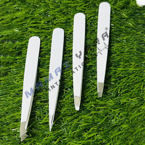 แหนบคิ้วป้องกันไฟฟ้าสถิต หัวแหลมแบน ปากกว้าง อุปกรณ์และเครื่องมือสำหรับคิ้วระดับมืออาชีพ ถอนขนอย่างแม่นยำ - Product Image 5