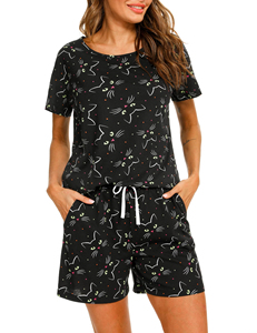 Ensemble 2 Pièces Femme Tendance : Short en Toile Uni et Haut 100% Polyester Respirant, Écologique et Séchage Rapide pour l'Été 2026 - Product Image 5