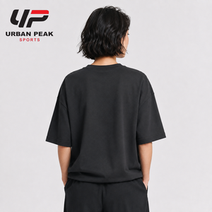 Camiseta Extra Grande Premium para Mujer con Corte Holgado, Tacto de Algodón Suave, Estilo Urbano Moderno, y Colores y Tallas Personalizadas - Product Image 3
