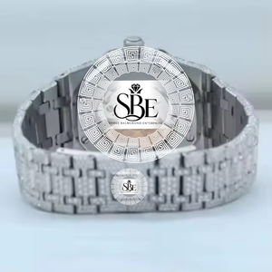 Reloj de Lujo con Diamantes Moissanite VVS de Plata 925 de Diseñador, el Más Vendido, para Novios, Disponible a un Precio Accesible - Product Image 3