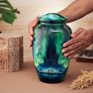 โกศบรรจุอัฐิทำมือ สีเขียว อลูมิเนียม ลายออโรร่า โบเรลิส รูปทรงกระบอก ความจุ 3-4 ลิตร พกพาสะดวก ศิลปะสมัยใหม่ สำหรับแสดงความเสียใจ - Product Image 4