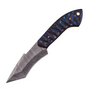 Couteau de chasse en acier Damas à pointe tombante avec manche à motif bleu, design ergonomique personnalisé, lame légère pour l'extérieur - Product Image 6