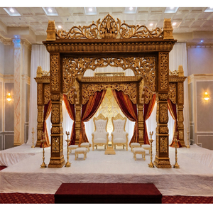 Mandap Tradicional para Bodas Tamilas, Impresionante Mandapam del Sur de la India, Estilo Grand Gopuram, para Bodas en Sídney - Product Image 1