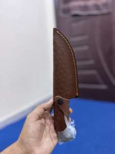 Couteau Viking artisanal en acier carbone, manche en acier carbone forgé à la main, étui en cuir fin, lame courbée/droite pour le camping - Product Image 5