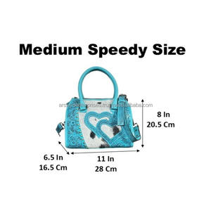 Sac de voyage élégant en cuir de vachette façonné à la main style western 2026, motif cœur, sac à bandoulière pour le week-end et le quotidien - Product Image 2