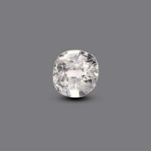 Synthetic Paraiba Garnet Loose Gemstone 8.85 Carat 11mm for Fine Jewelry - Product Image 1
