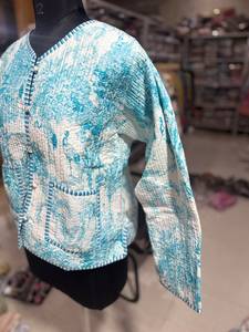 Quilted Cotton <b>Jacket</b> <b>Women</b> Floral Print Full Sleeve <b>Summer</b> Pullover Style Reversible <b>Lightweight</b> Outerwear GIFT <b>FOR</b> HER - Product Image 5