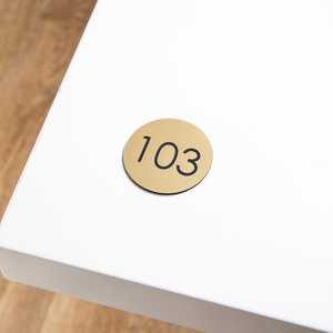 Personalized Round <b>Table</b> Number – Engraved Plaque with a Modern and Elegant Design - Product Image 3