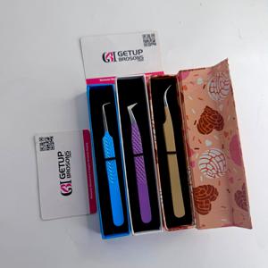 Pinces à cils texturées de haute qualité avec grip diamanté, couleur personnalisée, courbées en L à 90 degrés, boîtes magnétiques imprimées - Product Image 1